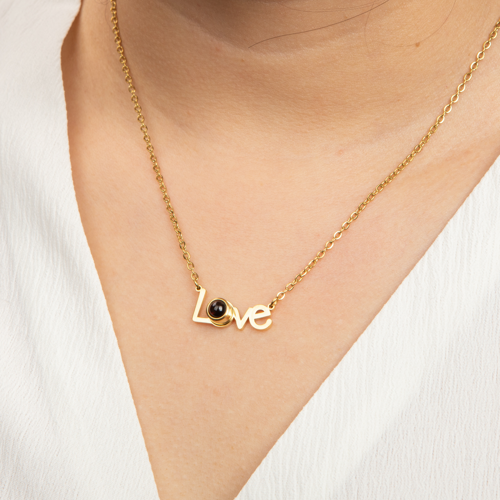 Mystery Projection Pendant – Love in Every Glimmer